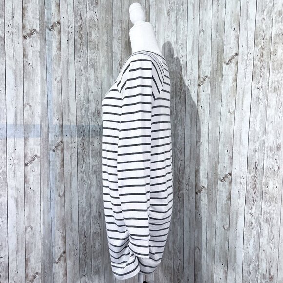 A:Glow Long Sleeve Maternity Sweatshirt | White with Gray Striped | Medium - Picture 2 of 10